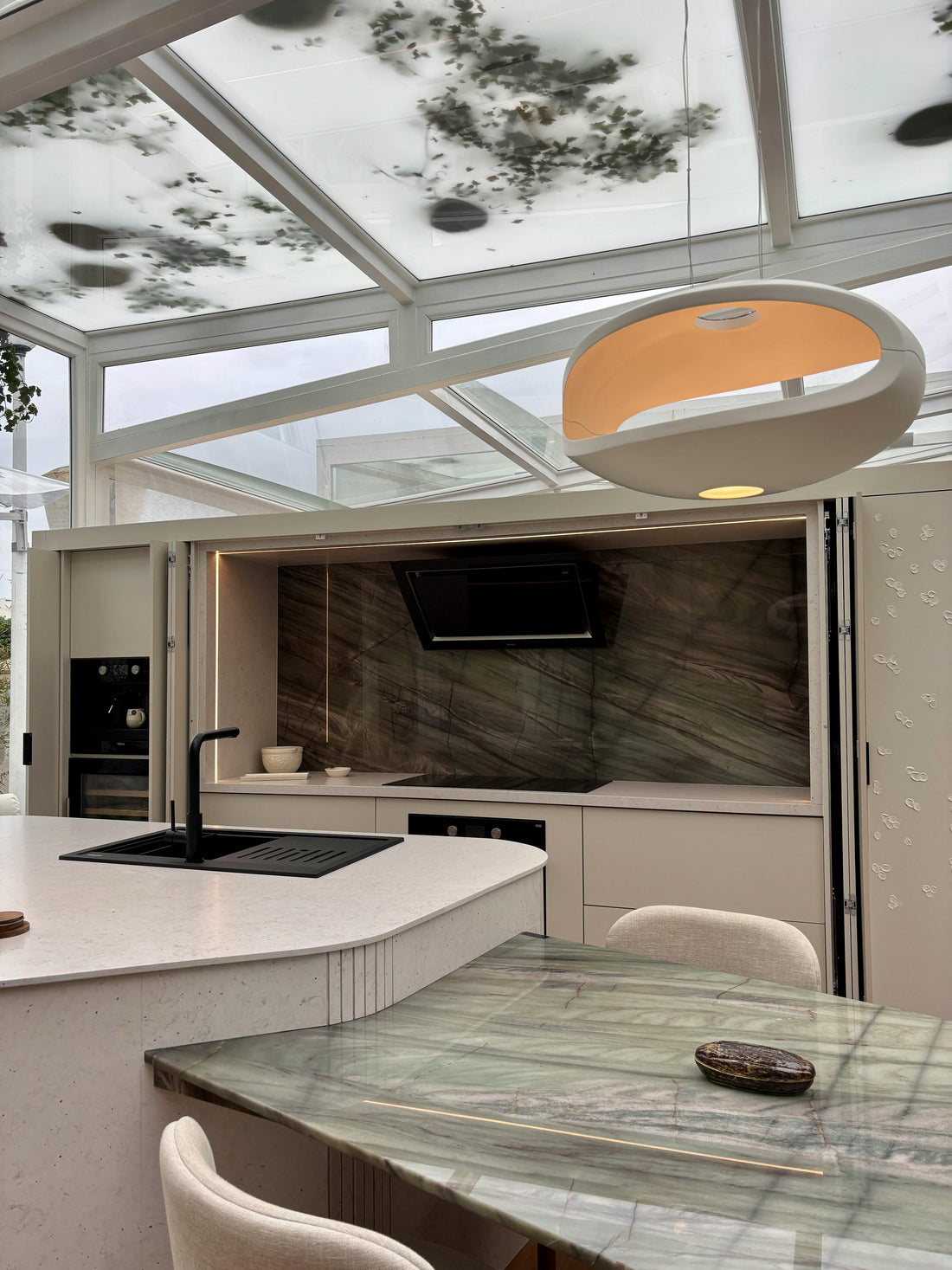 π‘ 2. How to Decorate with Lighting for Elegance & Balance